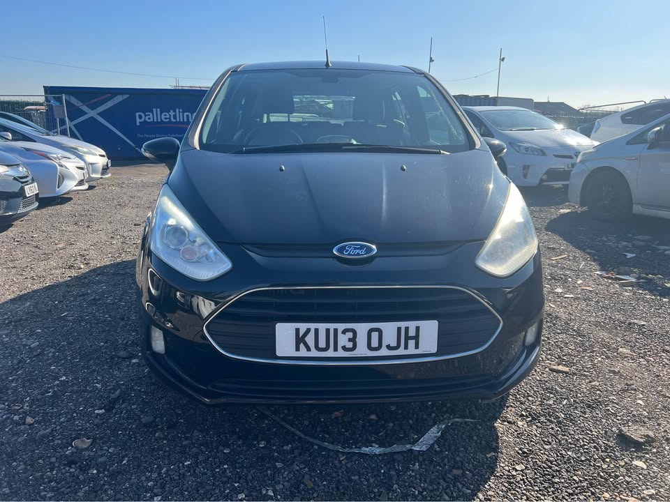 
								Ford B-Max full									