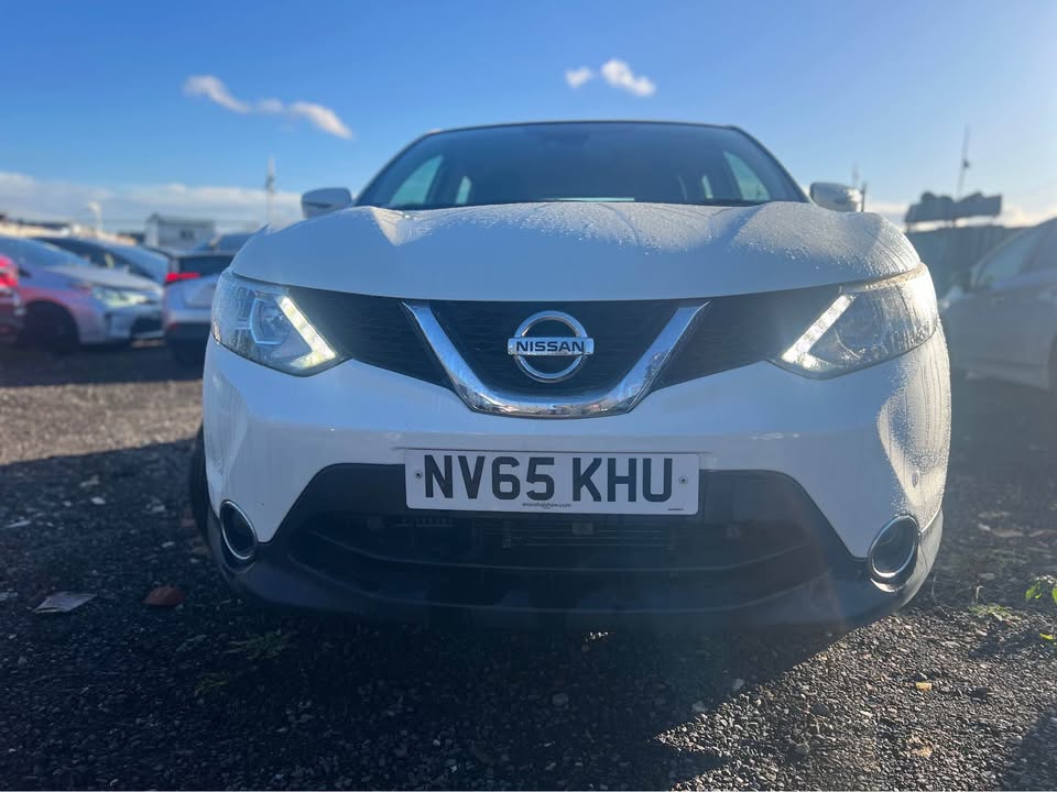 
								Nissan Qashqai 2015 full									