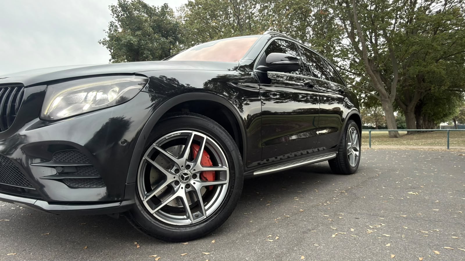 
								Mercedes Glc full									
