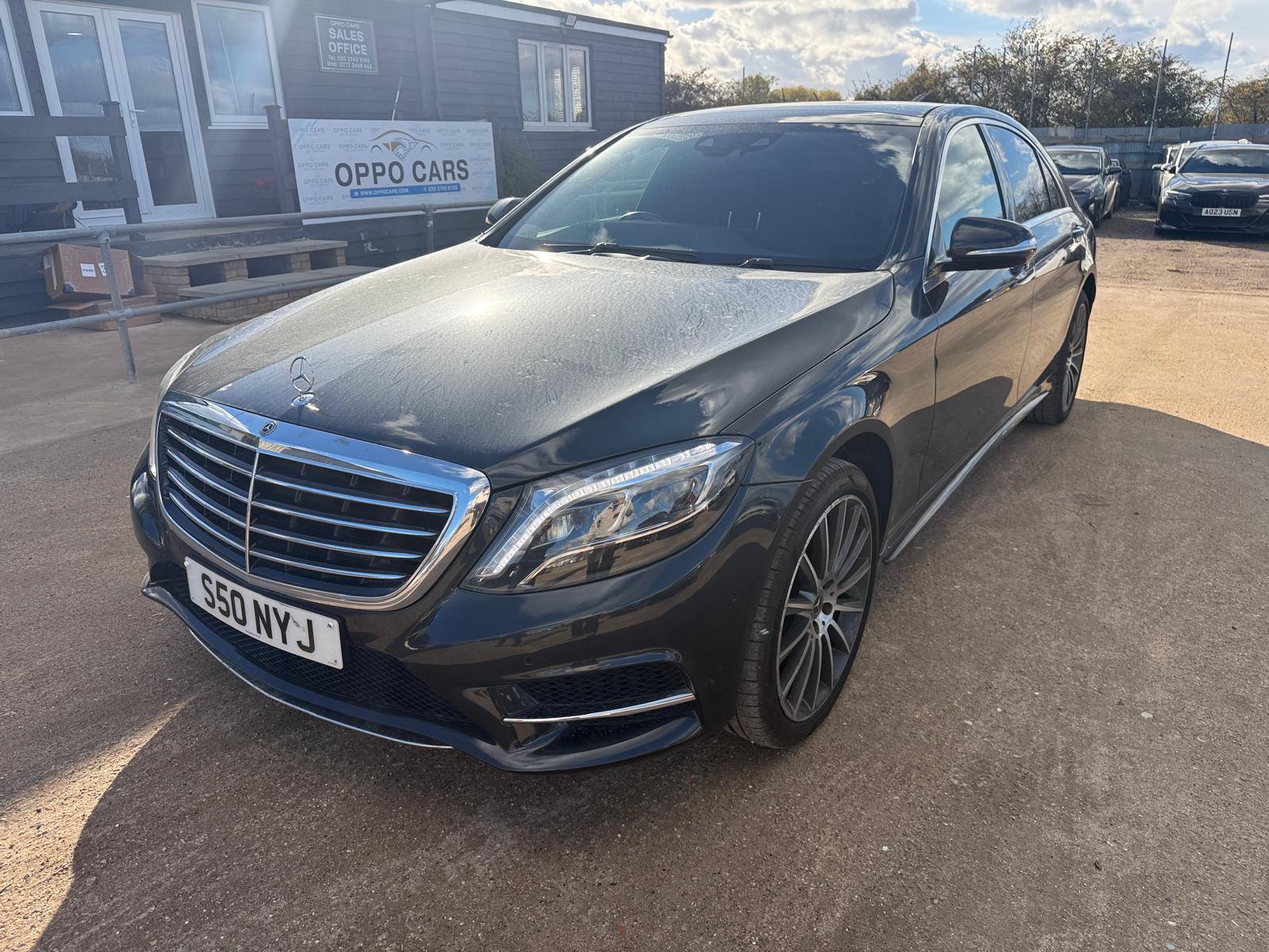 
								Mercedes-Benz S-Class S 350 d AMG Line L Executive Premium full									