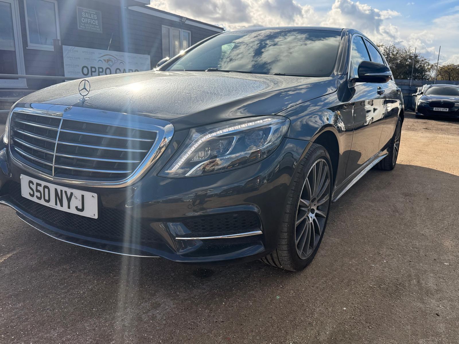 
								Mercedes-Benz S-Class S 350 d AMG Line L Executive Premium full									