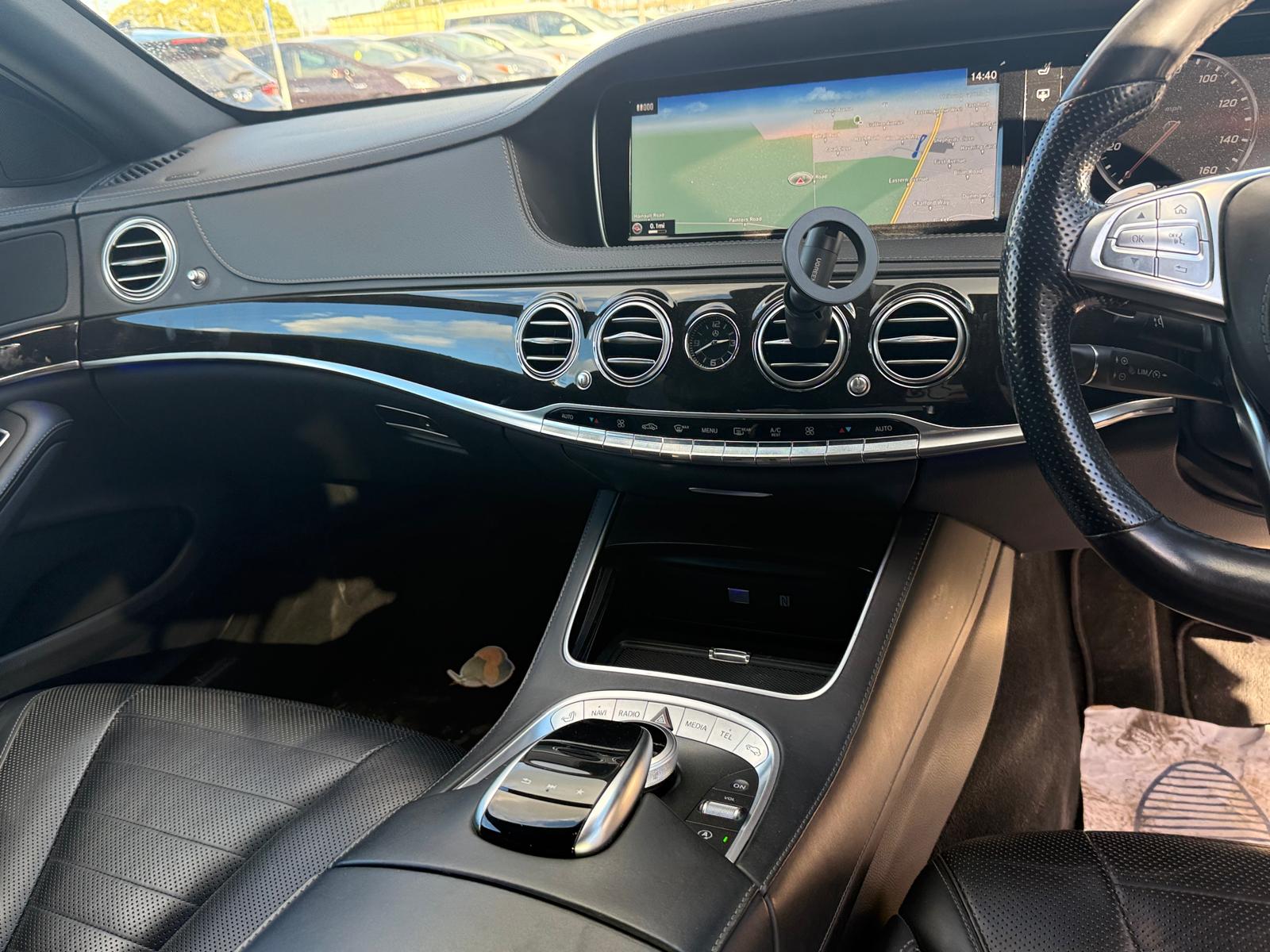 
								Mercedes-Benz S-Class S 350 d AMG Line L Executive Premium full									