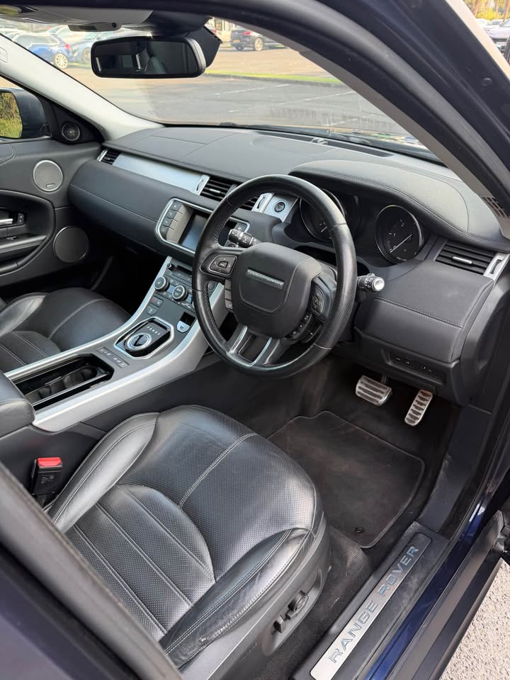 
								2016 Land Rover Range Rover Evoque full									
