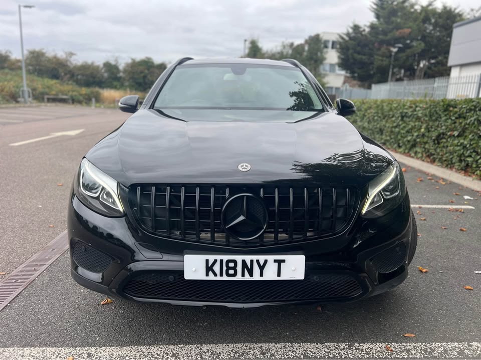 
								Mercedes-Benz GLC Urban Edition full									